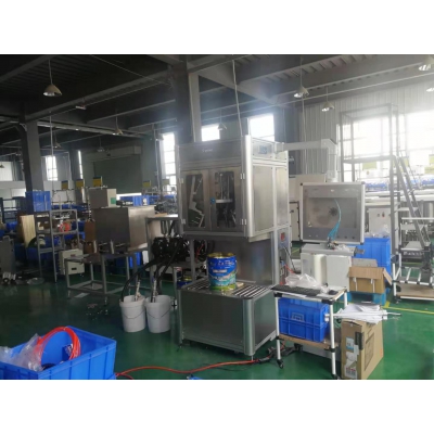 大型調(diào)色機